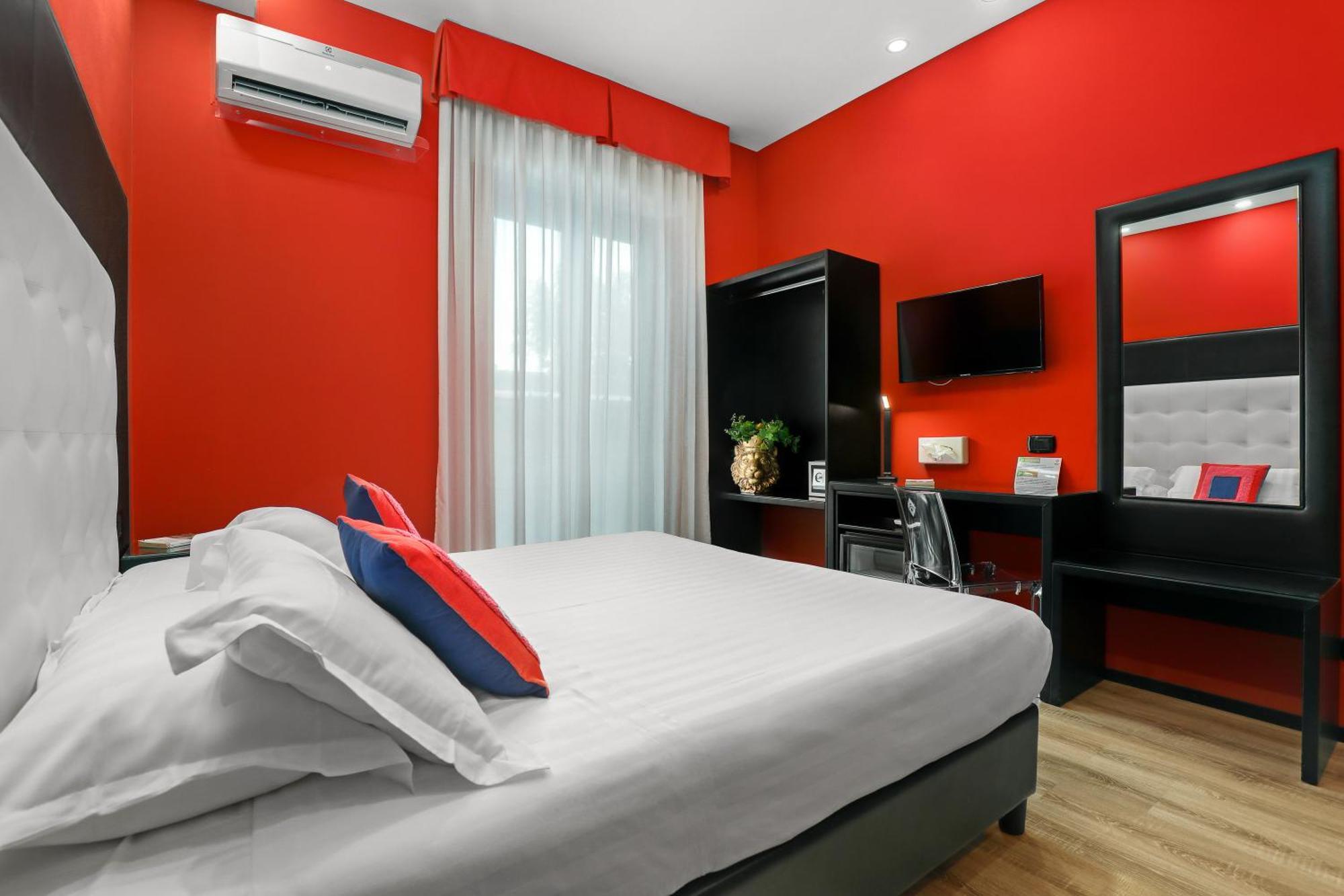 Reggia Suite Spa Hotel Caserta Luaran gambar