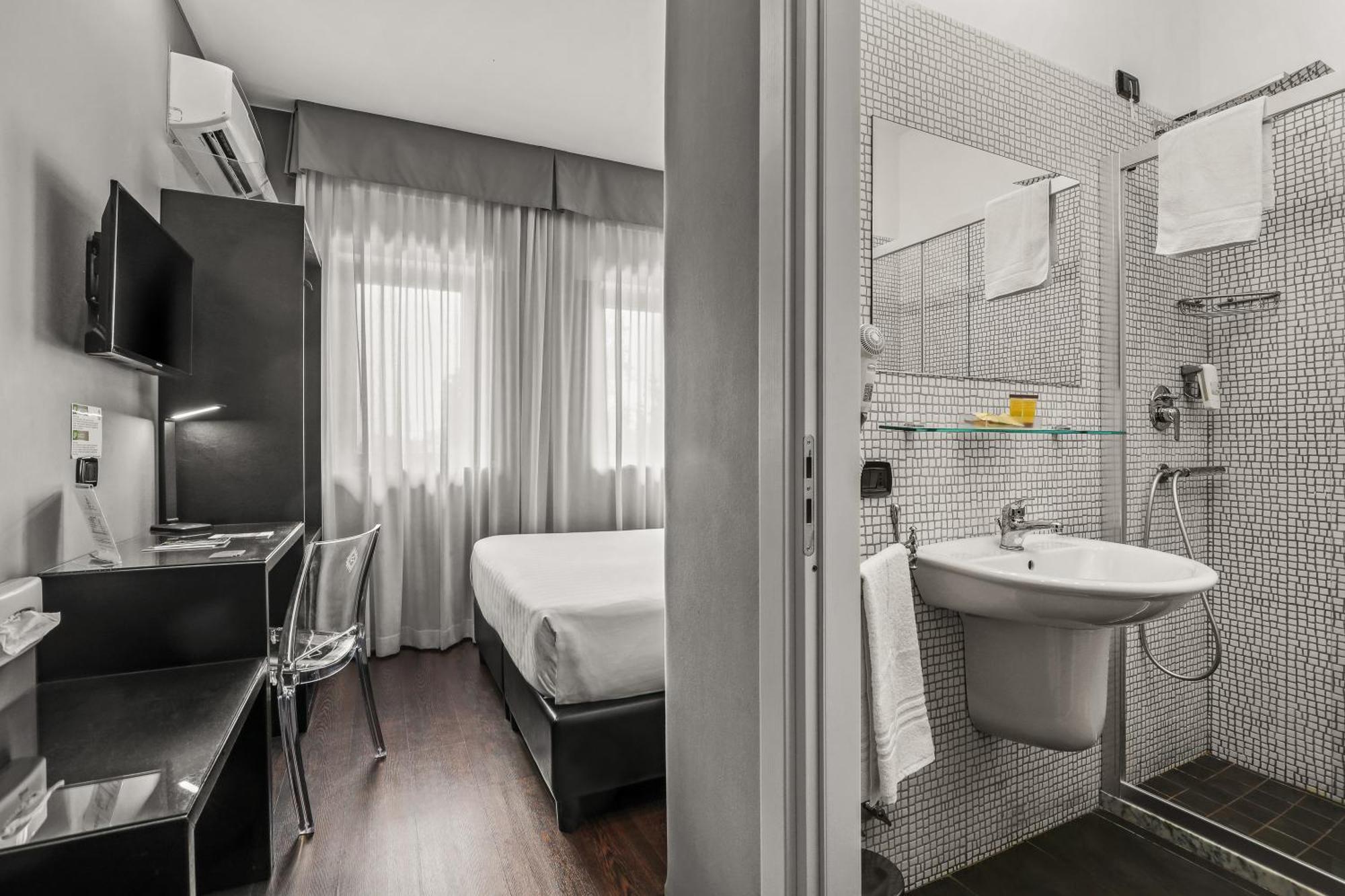 Reggia Suite Spa Hotel Caserta Luaran gambar